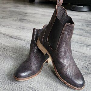 Women's Chelsea Ankle Boots